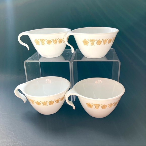 ☕️Corelle Vintage Butterfly Gold Teacups - Picture 1 of 7